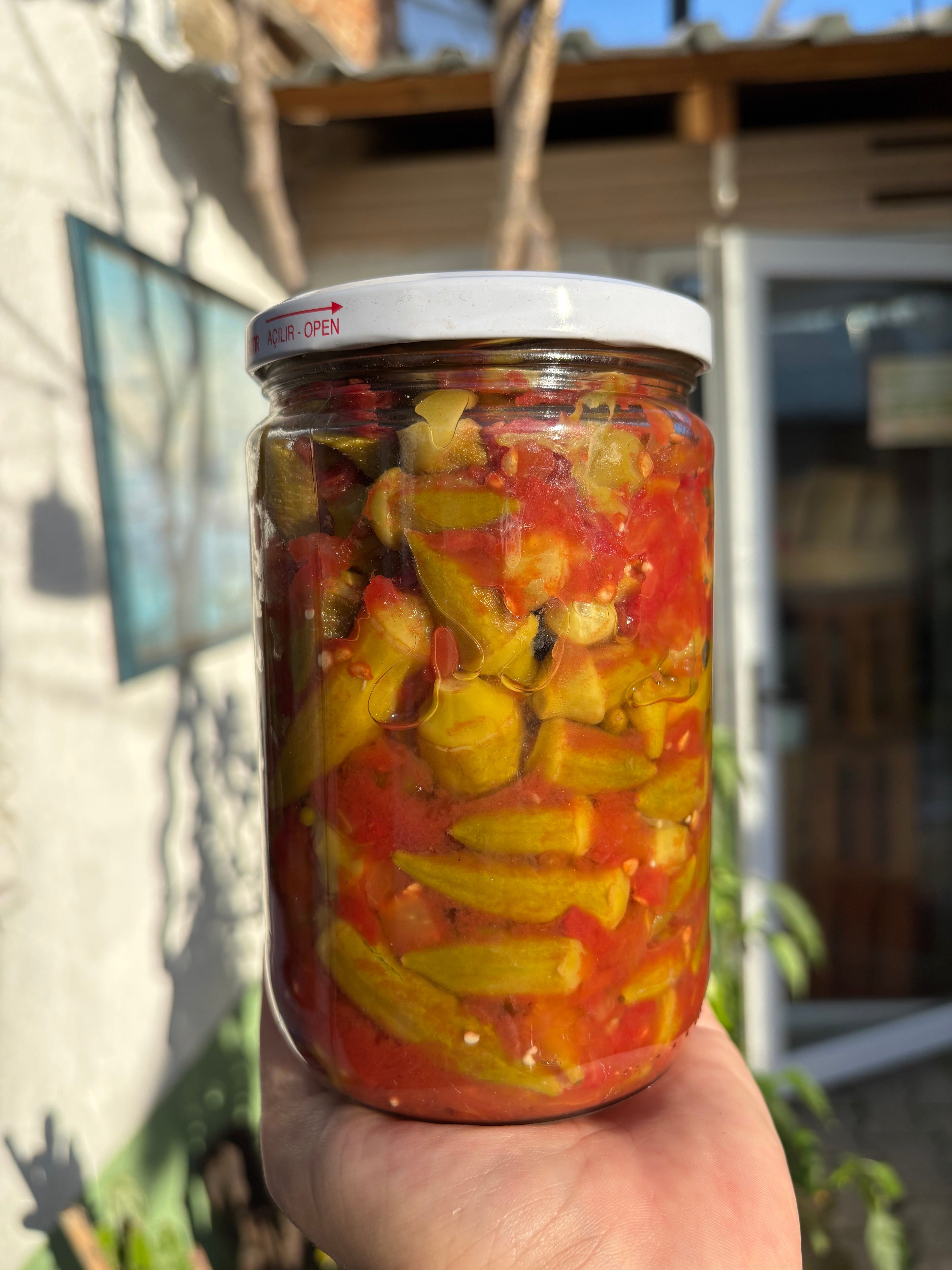 Domatesli Bamya Konservesi